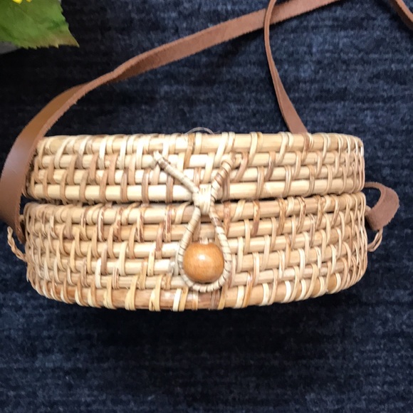Zara Mini Rattan Circle Bag - Picture 4 of 7